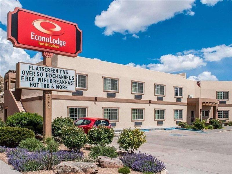 Econo Lodge Inn & Suites Санта Фе Екстериор снимка